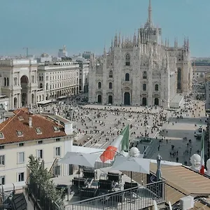 شقة Prestige Boutique - Piazza Duomo View, ميلان